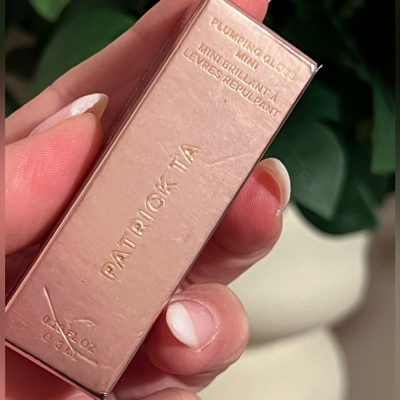 PATRICK TA • PLUMPING GLOSS MINI 2CCs - Picture 1 of 5